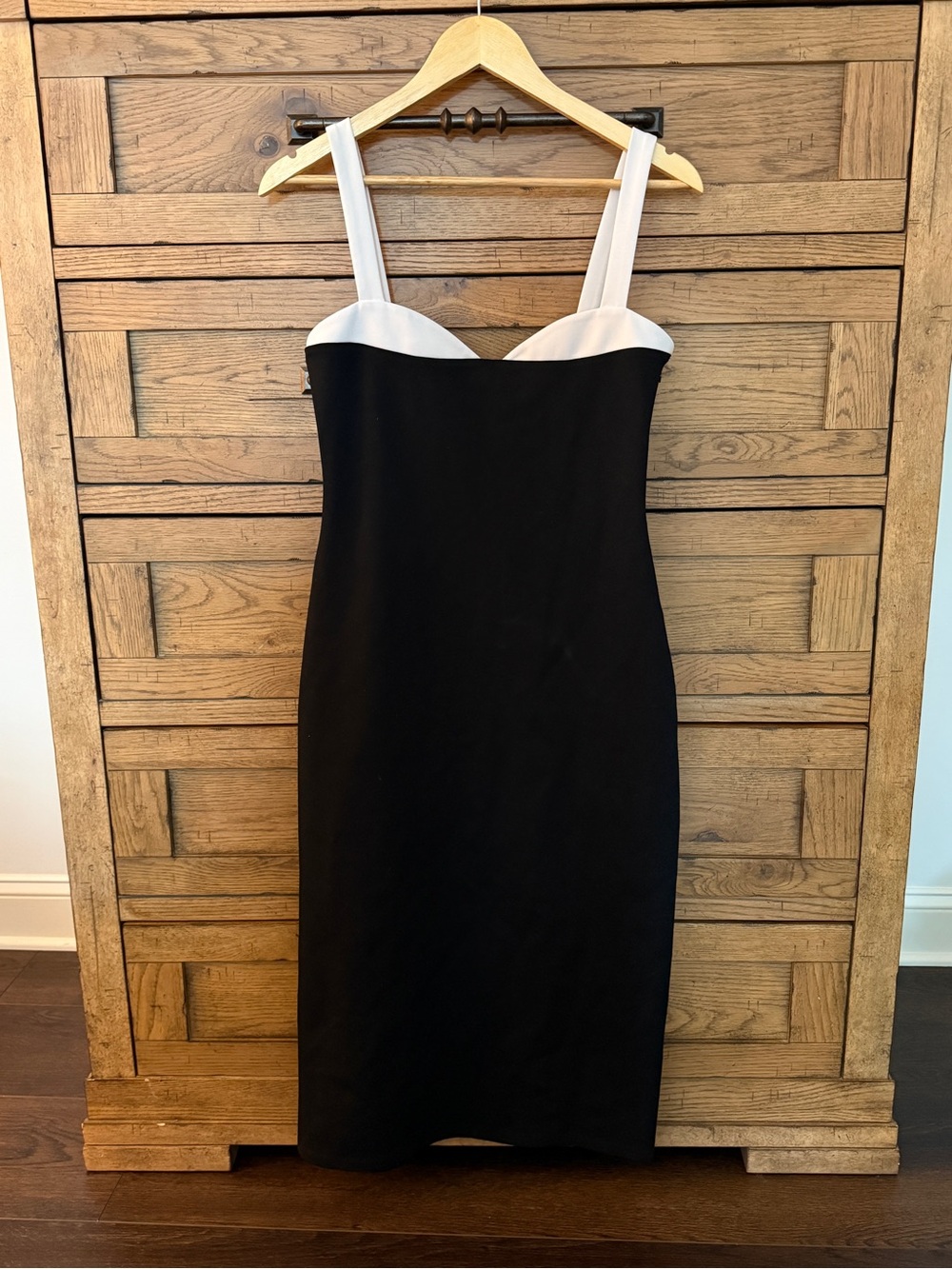 Black Midi Sheath Dress with White Sweetheart Neckline Sz M